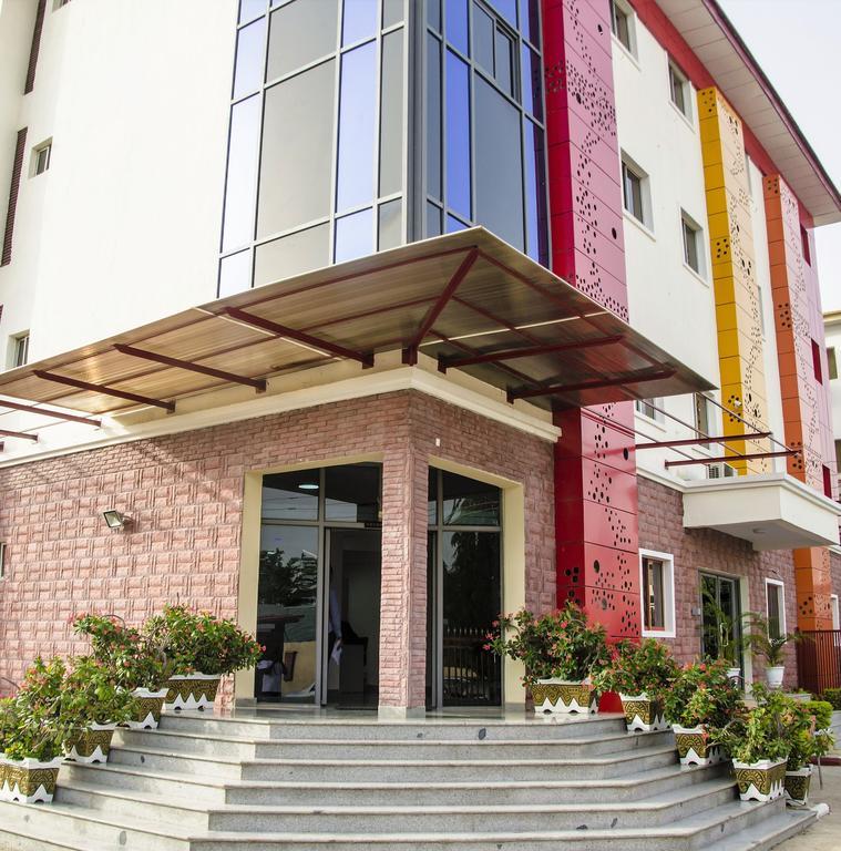 Hotel Rosebud Абуджа Экстерьер фото
