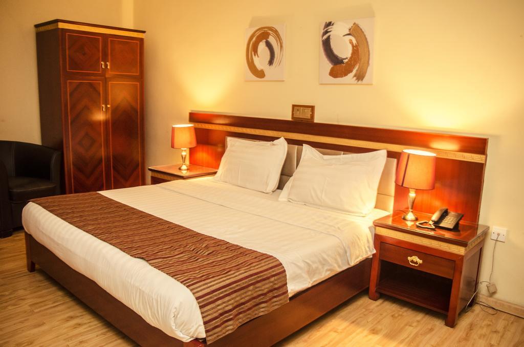 Hotel Rosebud Абуджа Экстерьер фото
