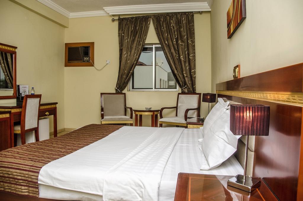 Hotel Rosebud Абуджа Экстерьер фото