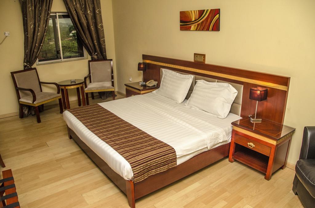 Hotel Rosebud Абуджа Экстерьер фото